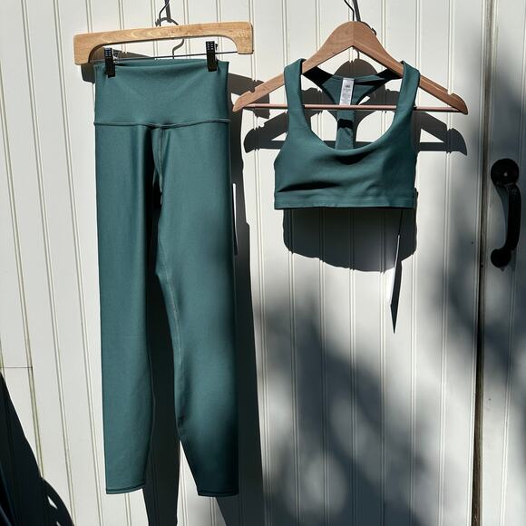 Alo Yoga 7/8 Airlift Leggings Advantage Racerback Bra Set Winter Ivy Green XS BN - Picture 2 of 16